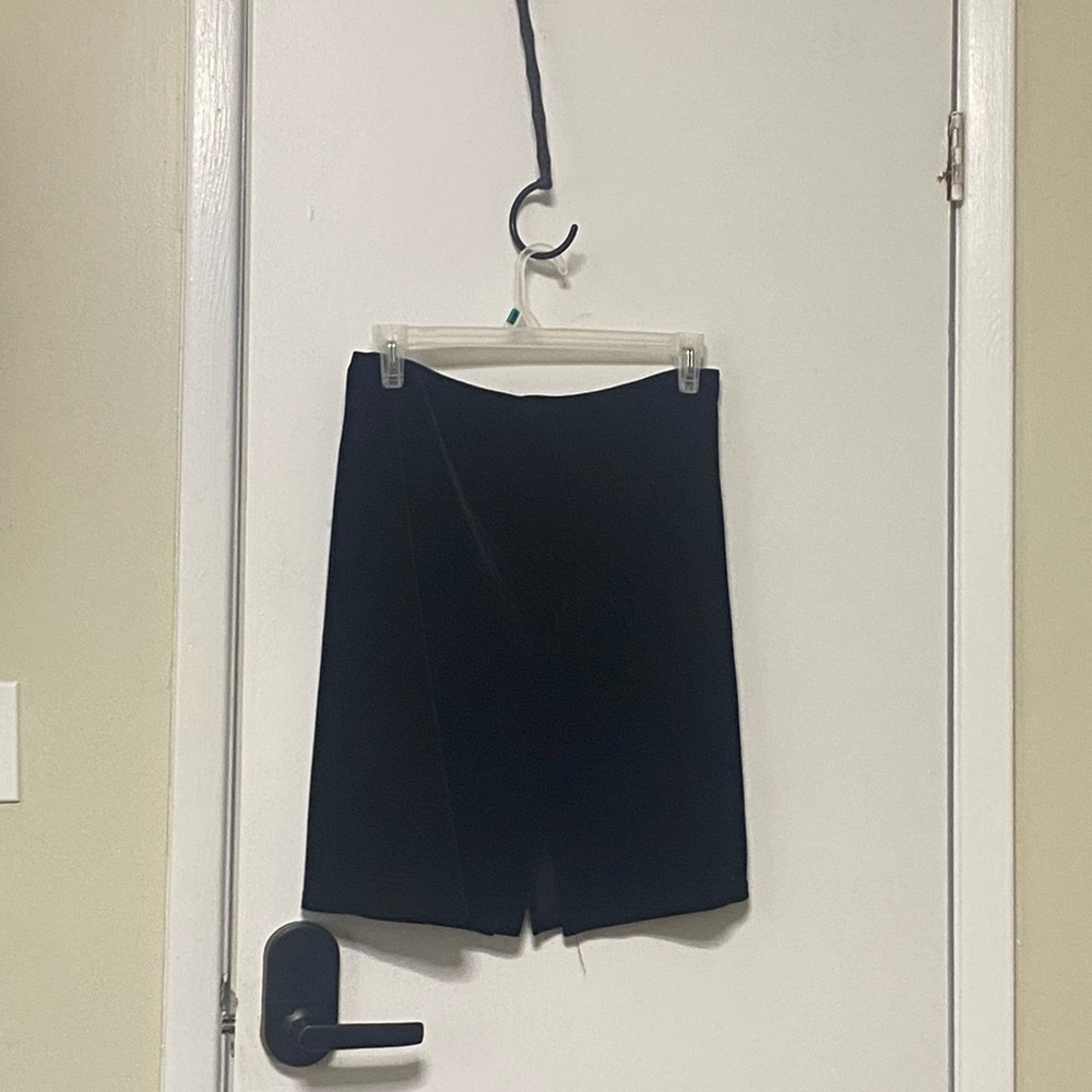 Black Skorts Sleek Minimalist Design
